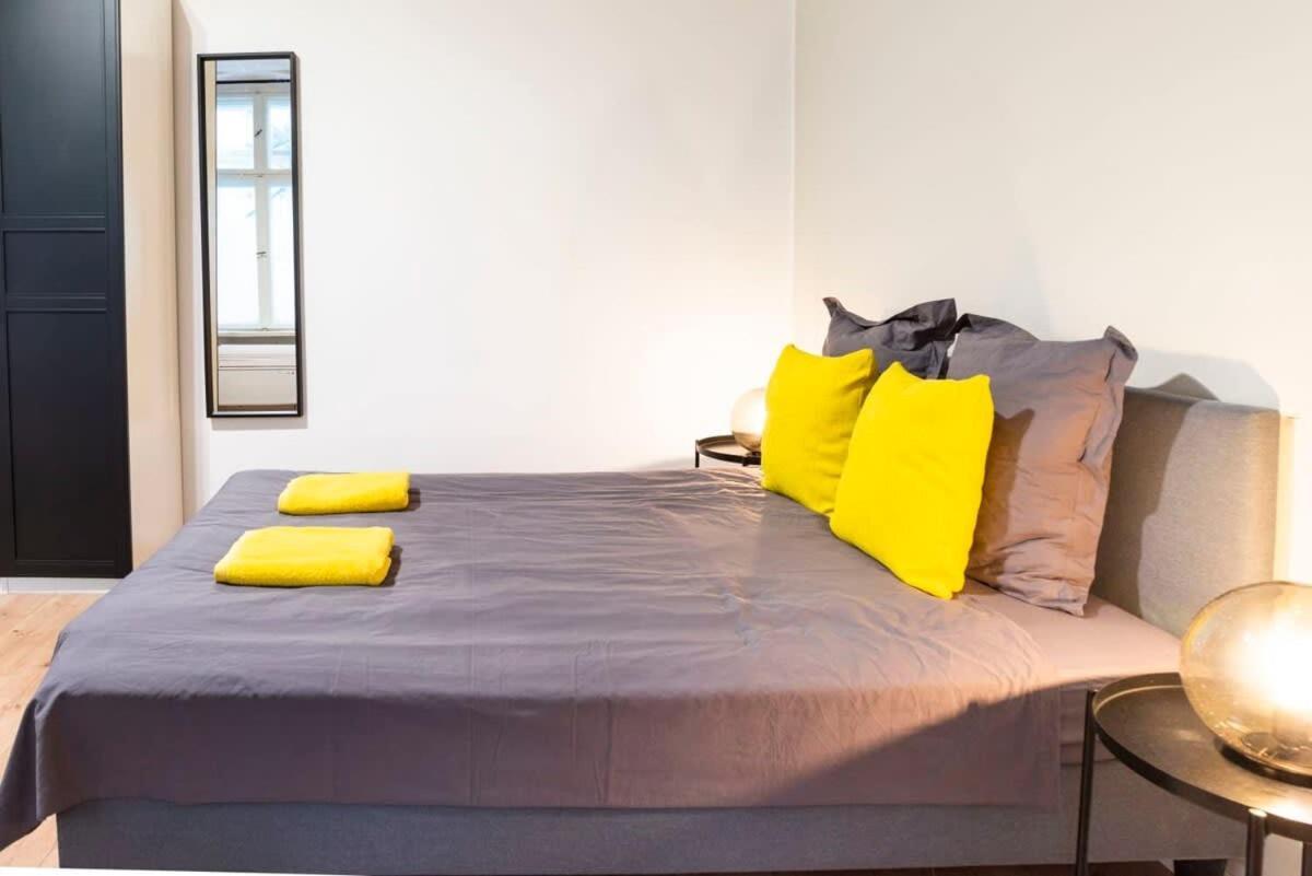 Spacious Two Br Plus Ac Plus Selfcheckin Берлін Екстер'єр фото